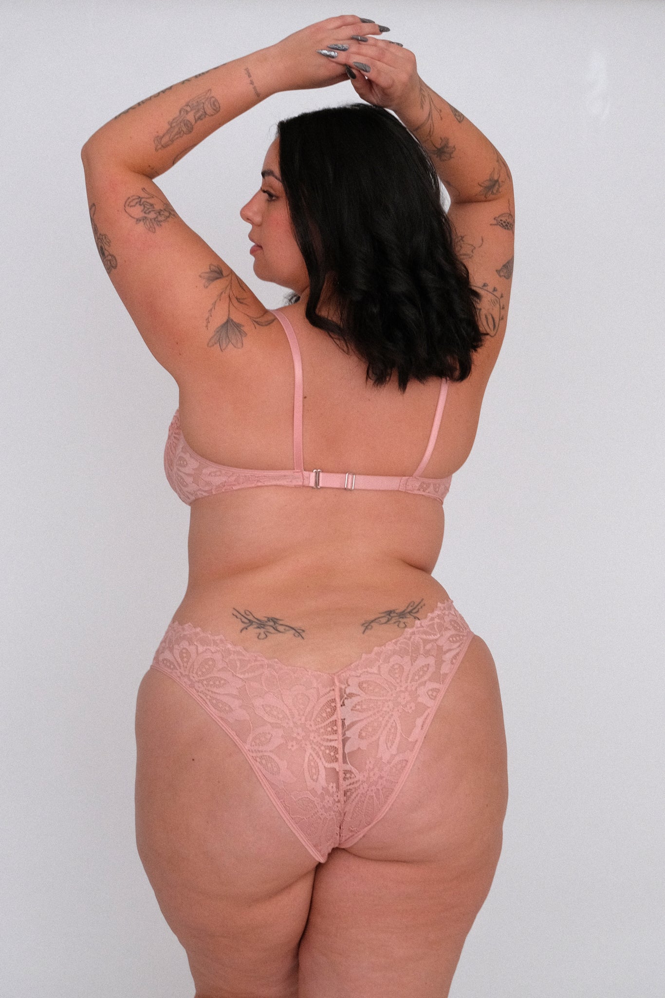 Sabrina Brassier - Pink